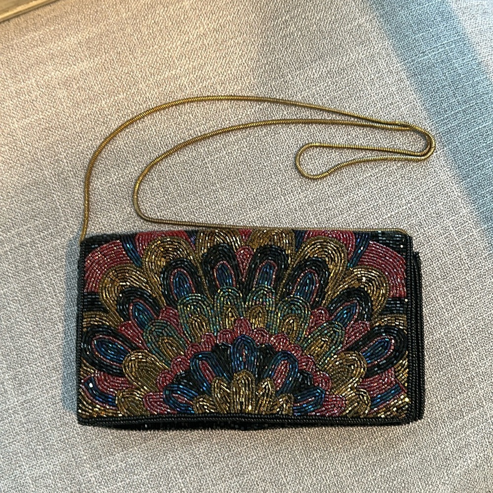 Vintage beaded purse / clutch